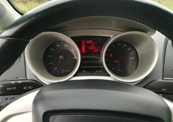 Seat Ibiza cena 18300 przebieg: 195000, rok produkcji 2011 z Poznań małe 466